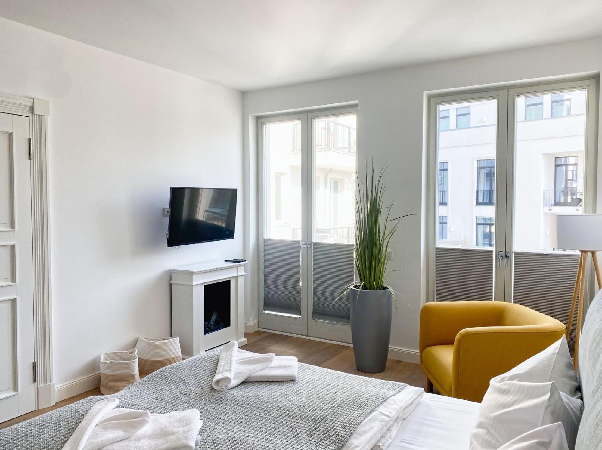 Pool Und Sauna Mit Meerblick, Direkt An Der Seebruecke - First Sellin Fewo 3 8 Buitenkant foto